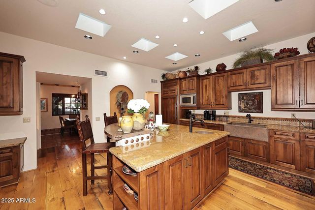 8425 E LA SENDA Drive, Scottsdale, AZ 85255