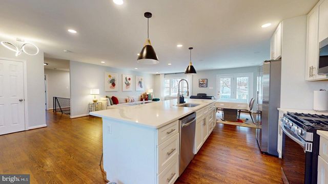 4707 HOLBORN AVE, Annandale, VA 22003