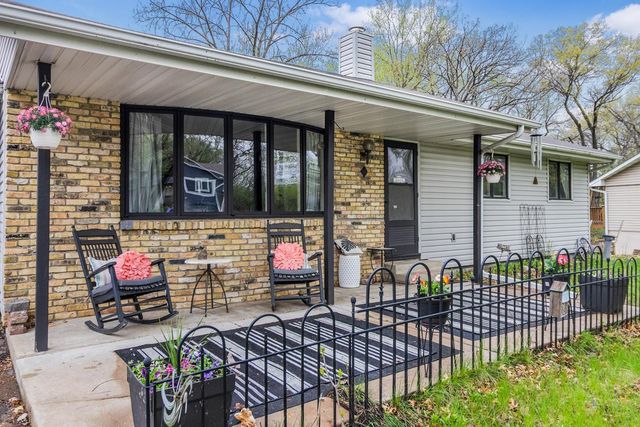 17405 Jersey Way, Lakeville, MN 55044