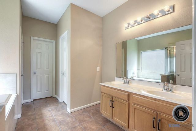 29434 Legends Bluff Drive, Spring, TX 77386