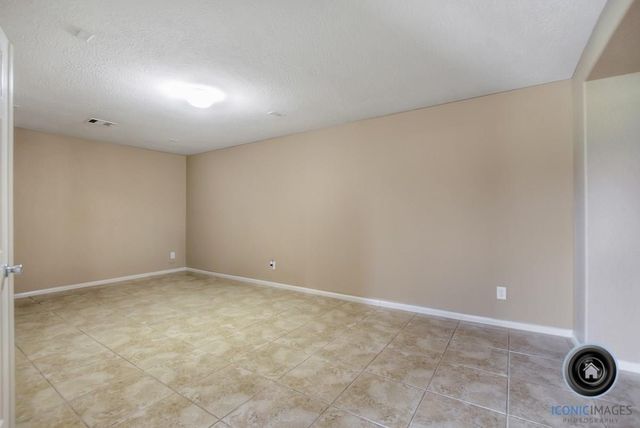 29434 Legends Bluff Drive, Spring, TX 77386
