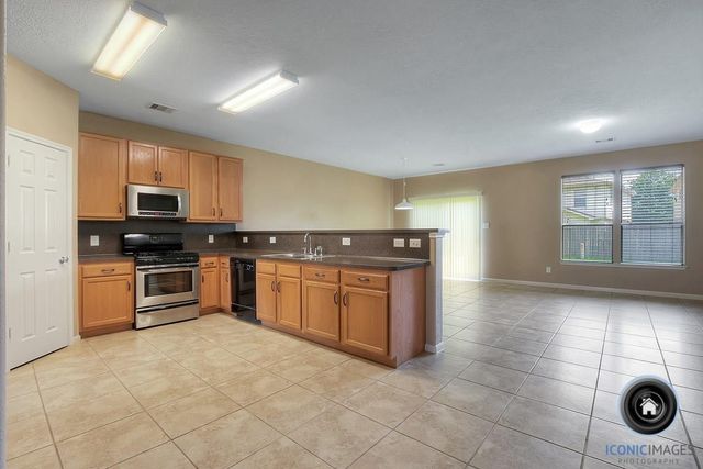 29434 Legends Bluff Drive, Spring, TX 77386