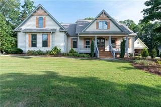 7609 Fern Lane, Lula, GA 30554