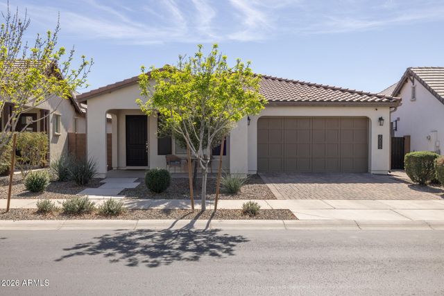 20893 E MACAW Drive, Queen Creek, AZ 85142