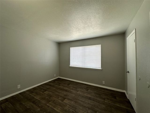 4606 Monarch Street 111, Dallas, TX 75204