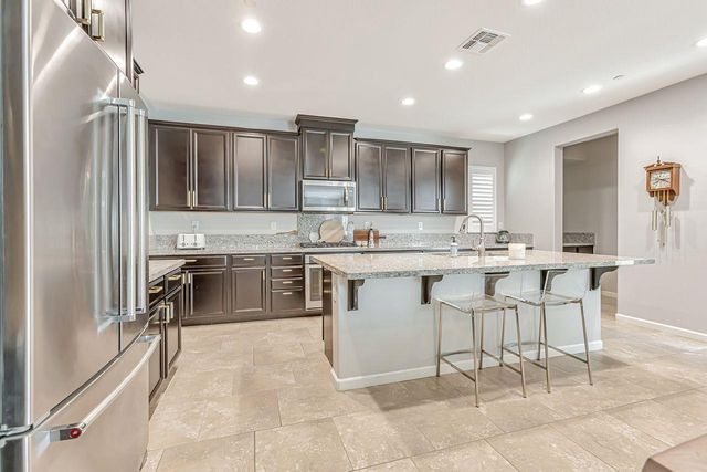 2482 Augusta Ave, Tracy, CA 95377