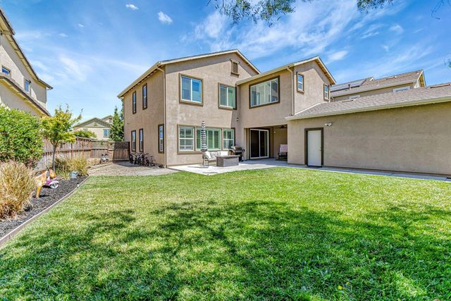 2482 Augusta Ave, Tracy, CA 95377