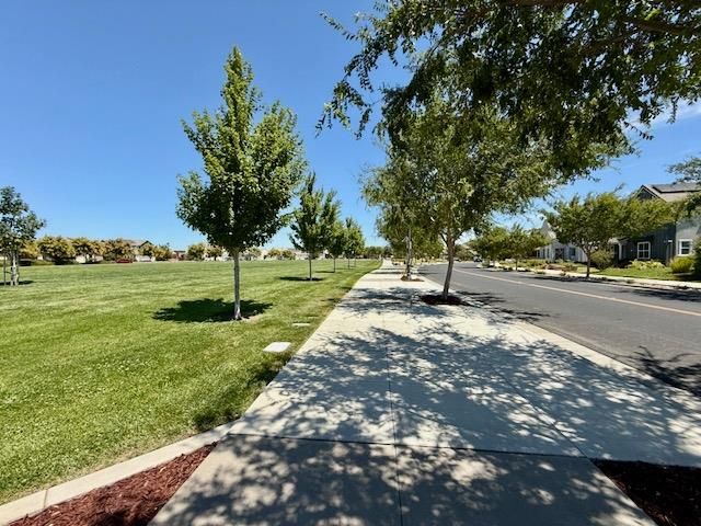 2482 Augusta Ave, Tracy, CA 95377