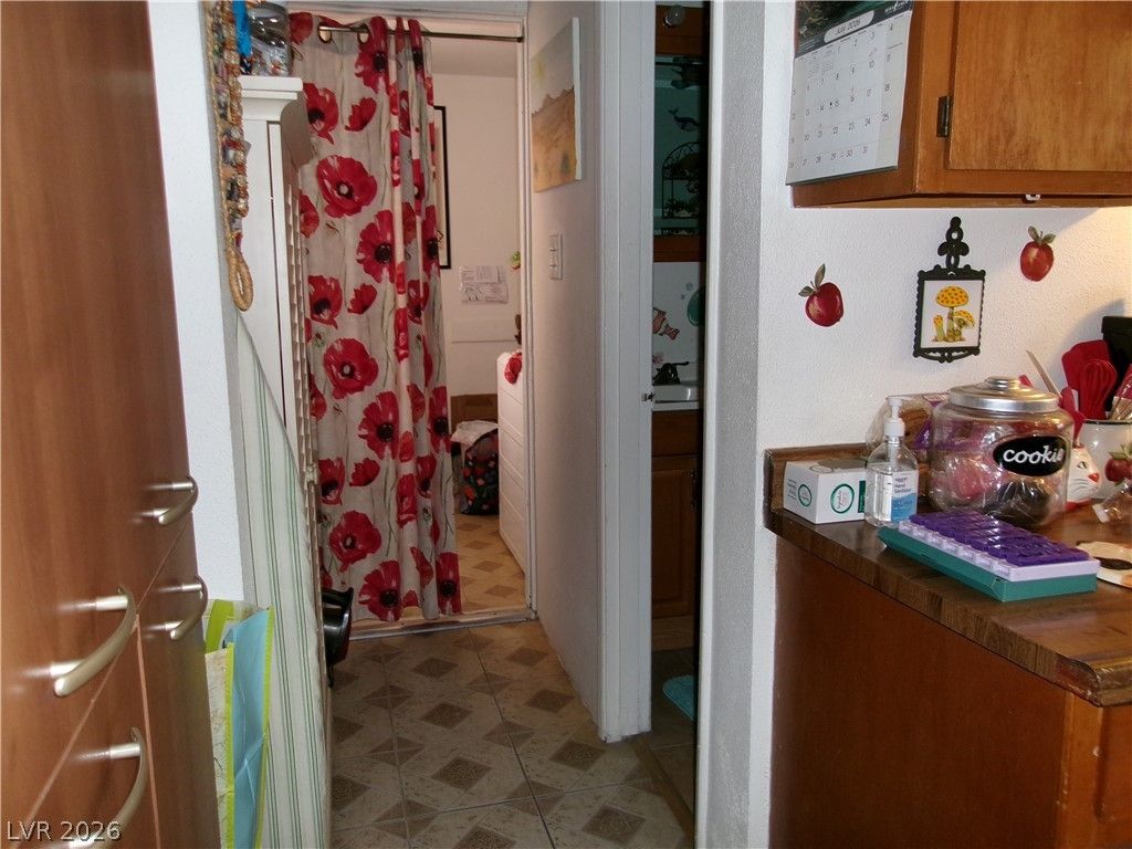 47 East Pacific Avenue, Henderson, NV 89015 — photo 3