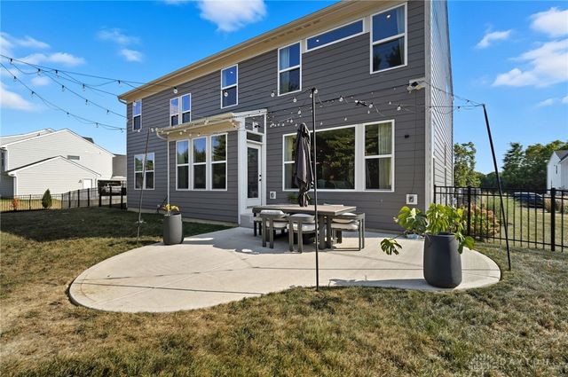 719 Harvest Lane, Dayton, OH 45458