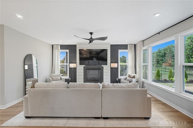 719 Harvest Lane, Dayton, OH 45458