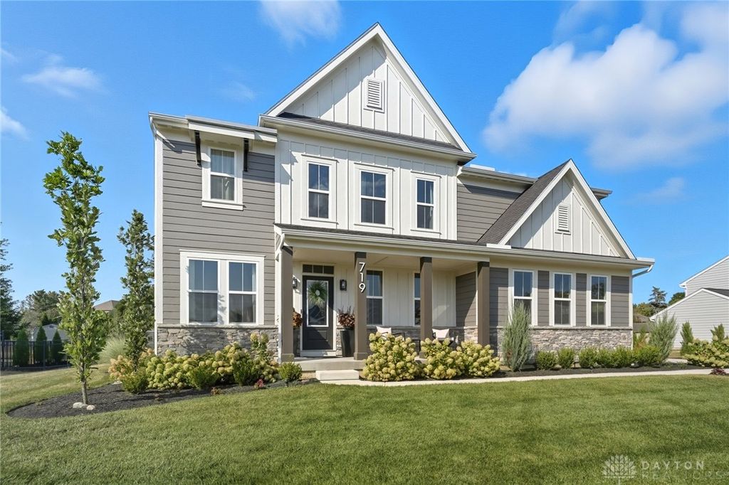 719 Harvest Lane, Dayton, OH 45458