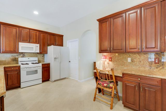 1859 Tom A Toe Road, Boynton Beach, FL 33426