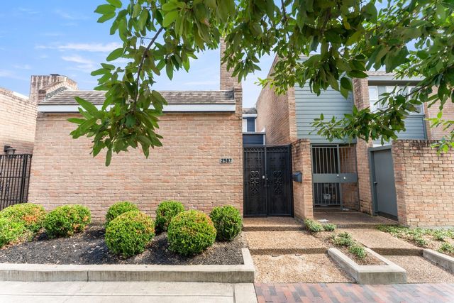 2907 Bissonnet Street, West University Place, TX 77005