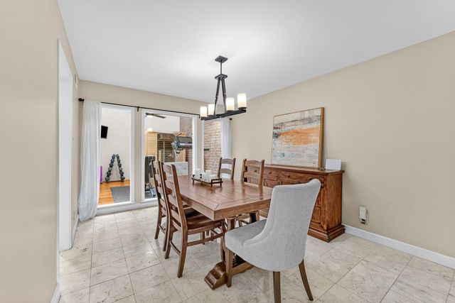 2907 Bissonnet Street, West University Place, TX 77005