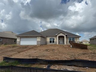 4218 Leslies Way, Dickinson, TX 77539