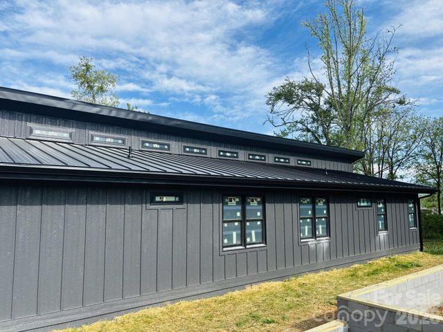115 Welcome Street, Brevard, NC 28712