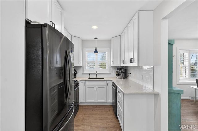 2709 Sibley Street, St Charles, MO 63301