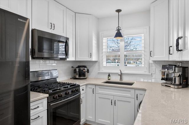 2709 Sibley Street, St Charles, MO 63301