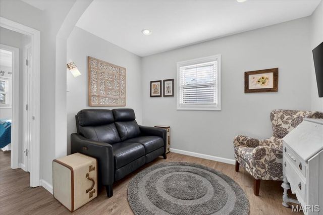 2709 Sibley Street, St Charles, MO 63301