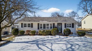 2709 Sibley Street, St Charles, MO 63301