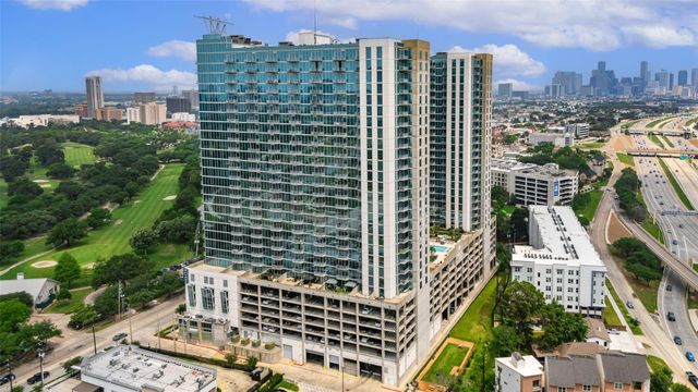 5925 Almeda Road 12406, Houston, TX 77004