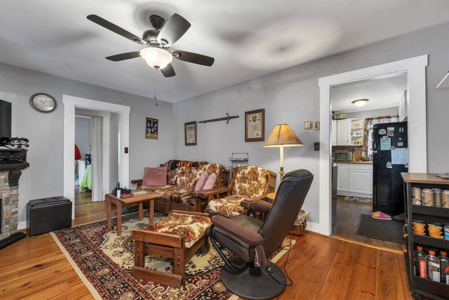 14 Folsom Road, Ossipee, NH 03814