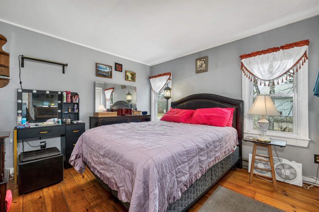 14 Folsom Road, Ossipee, NH 03814