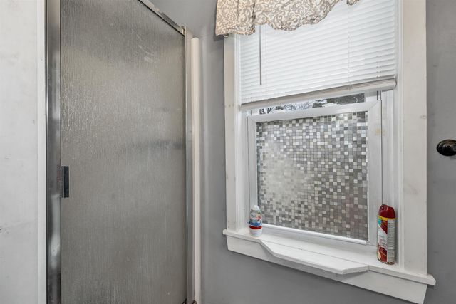 14 Folsom Road, Ossipee, NH 03814