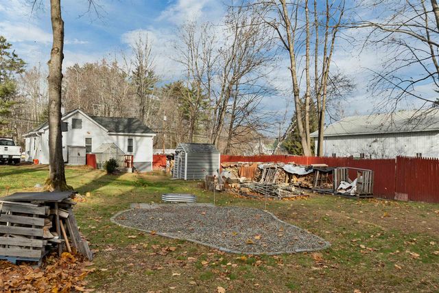 14 Folsom Road, Ossipee, NH 03814