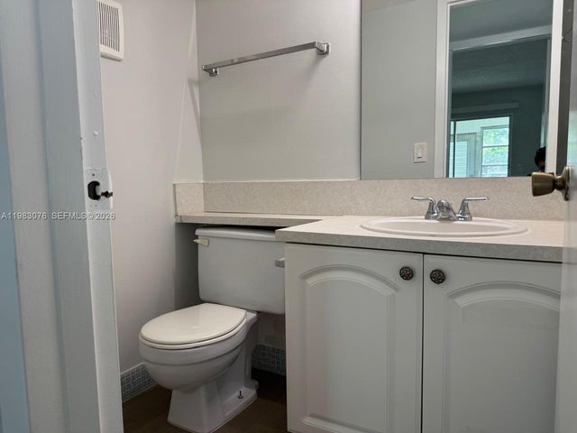 257 Fanshaw G 257, Boca Raton, FL 33434