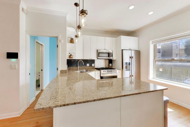 1953 W FOSTER Avenue 1, Chicago, IL 60640