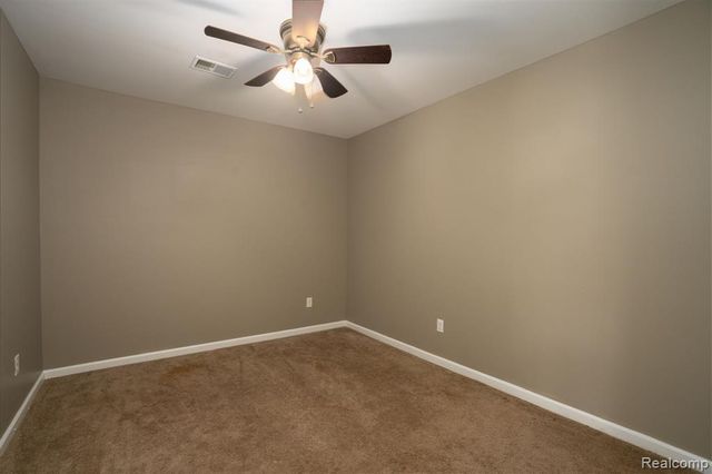 3421 N Genesee Road, Flint, MI 48506