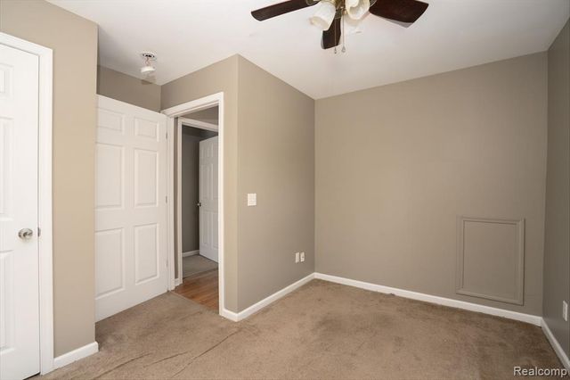 3421 N Genesee Road, Flint, MI 48506