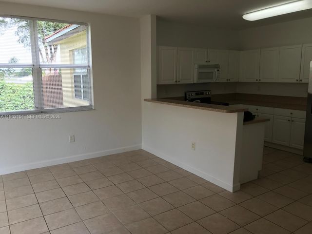 1420 NE 33rd Ave 102-15, Homestead, FL 33033