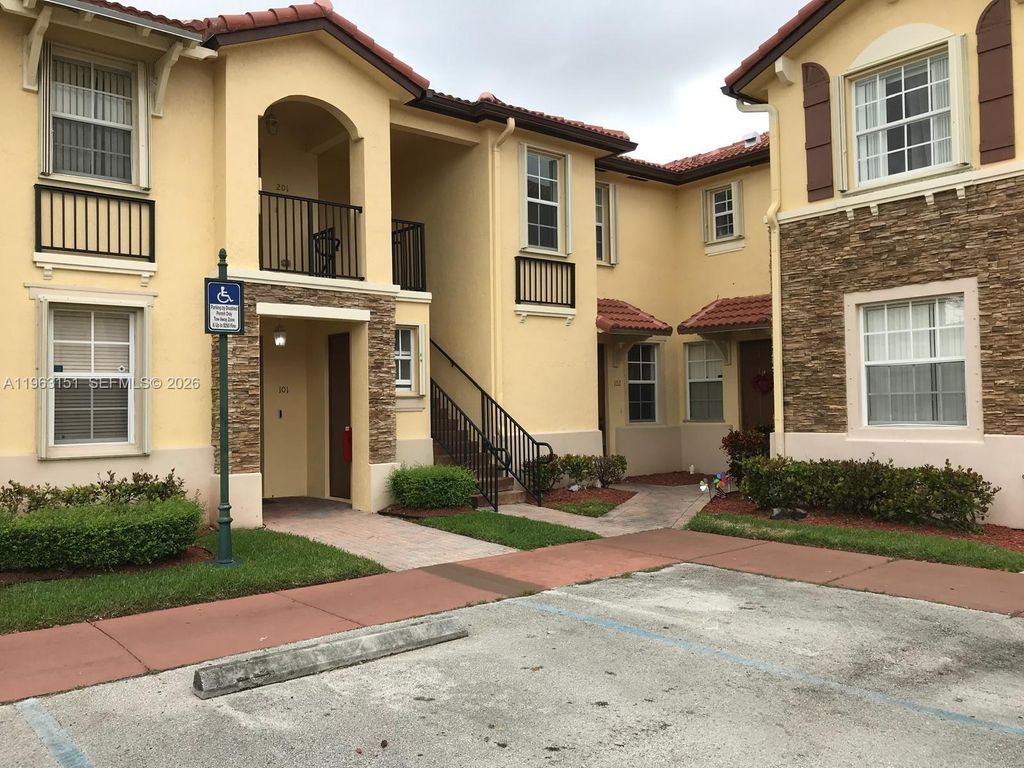 1420 NE 33rd Ave 102-15, Homestead, FL 33033