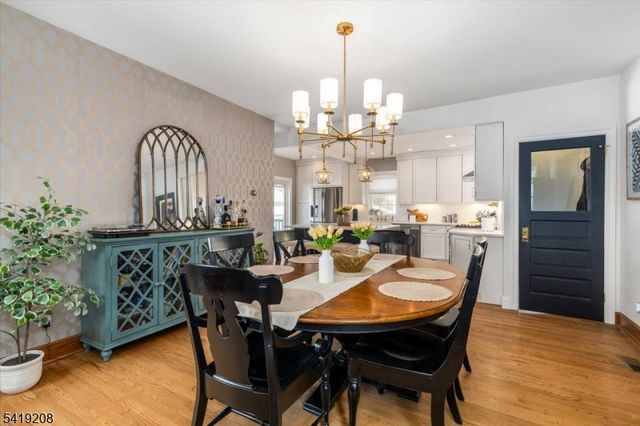 40 Courier Pl, Rutherford Boro, NJ 07070