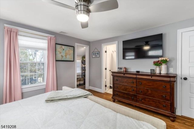 40 Courier Pl, Rutherford Boro, NJ 07070