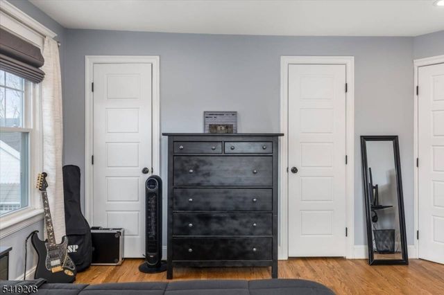 40 Courier Pl, Rutherford Boro, NJ 07070