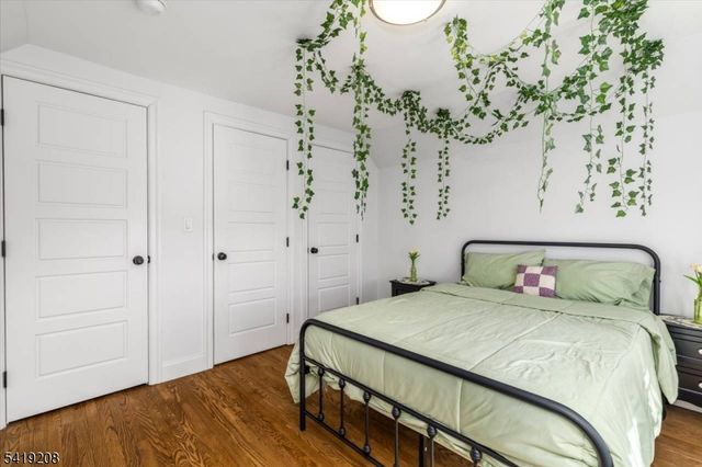 40 Courier Pl, Rutherford Boro, NJ 07070