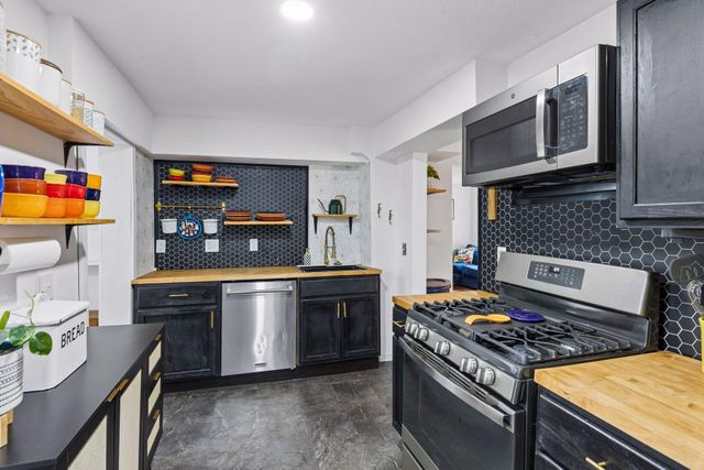 4550 Morgan Avenue N, Minneapolis, MN 55412
