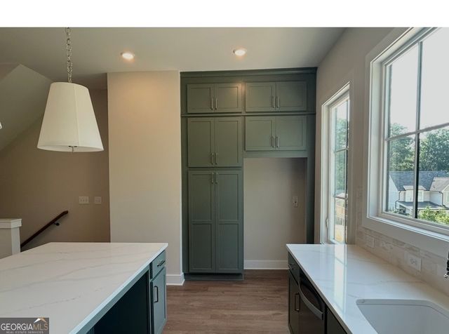 2680 Mackintosh Court 30, Brookhaven, GA 30319