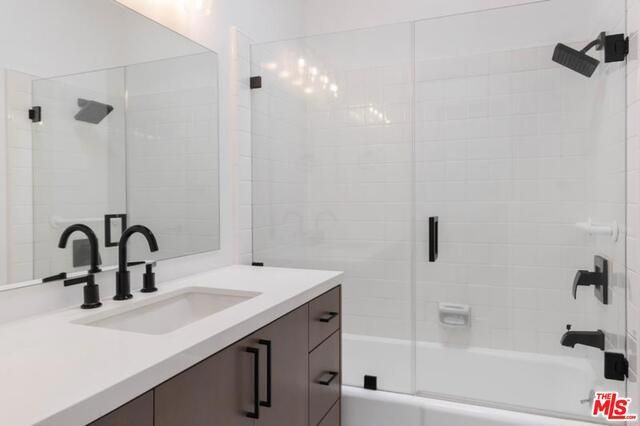 511 SAN VICENTE 307, Santa Monica, CA 90402