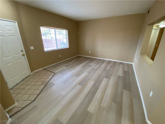 1881 West Alexander Road 1011, North Las Vegas, NV 89032
