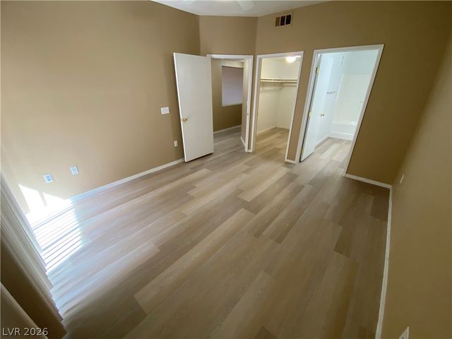 1881 West Alexander Road 1011, North Las Vegas, NV 89032