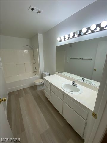 1881 West Alexander Road 1011, North Las Vegas, NV 89032