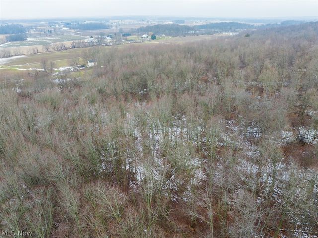 7389 Doylestown Road, Sterling, OH 44276