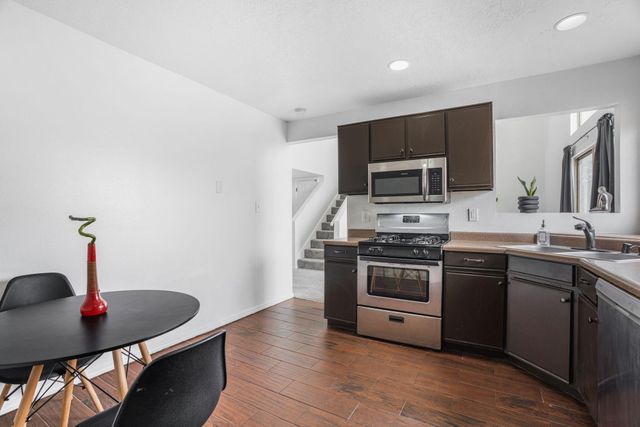 1633 Twinberry Drive NE, Rio Rancho, NM 87144