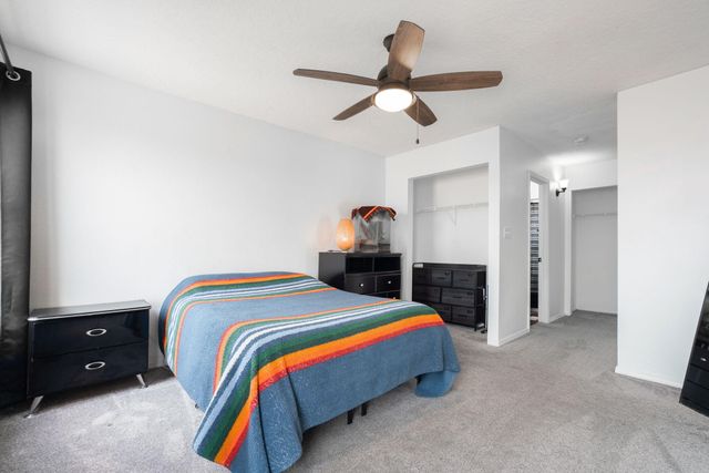 1633 Twinberry Drive NE, Rio Rancho, NM 87144