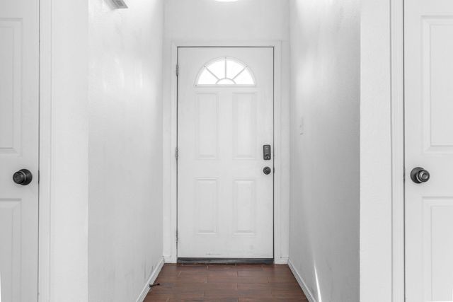 1633 Twinberry Drive NE, Rio Rancho, NM 87144